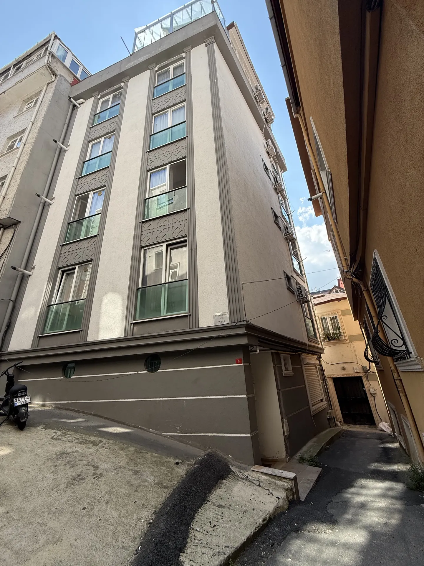 Şişli Nişantaşı (Akkirman Sokak)